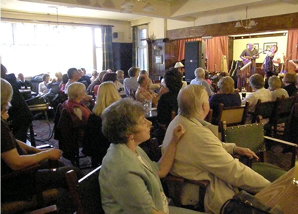 Folk Concert audience